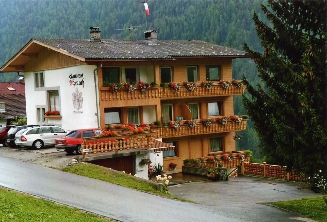 Отель Gastehaus Alpenruh Прегратен Экстерьер фото